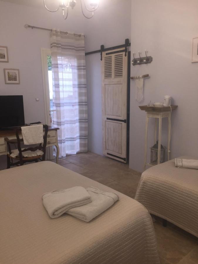 Les Olivades Bed & Breakfast Magalas Ngoại thất bức ảnh